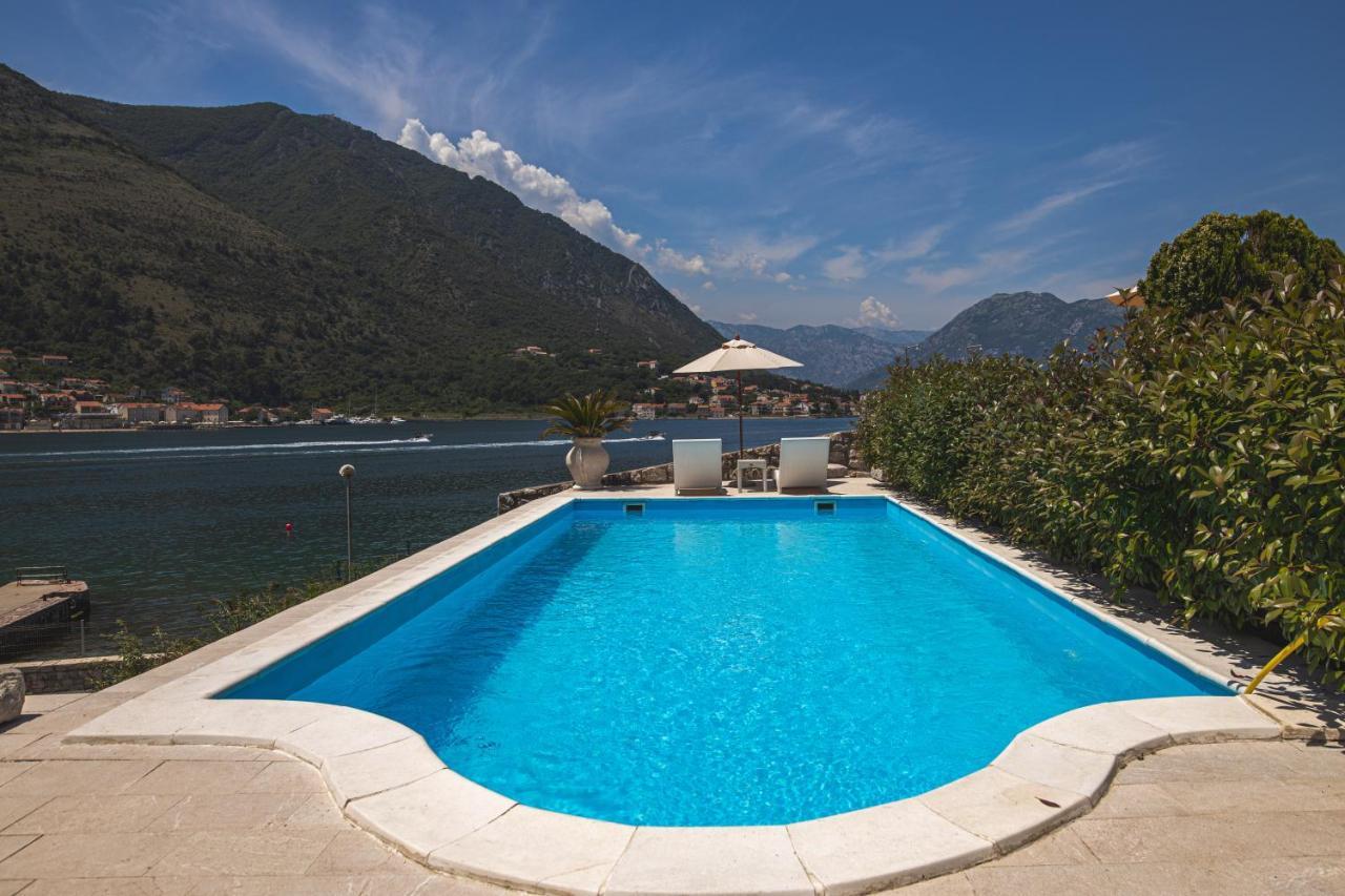 Kamena Palata Apartments Kotor Kültér fotó